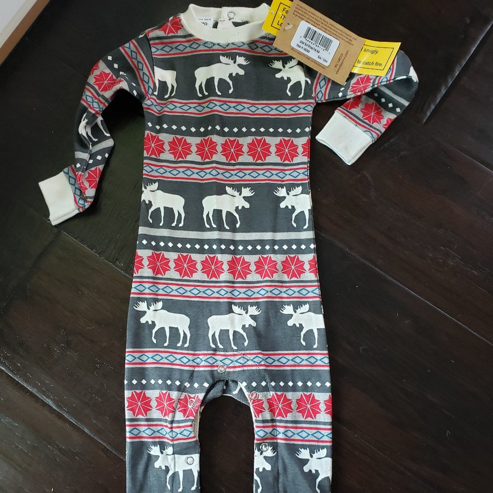 Holiday clothing for baby